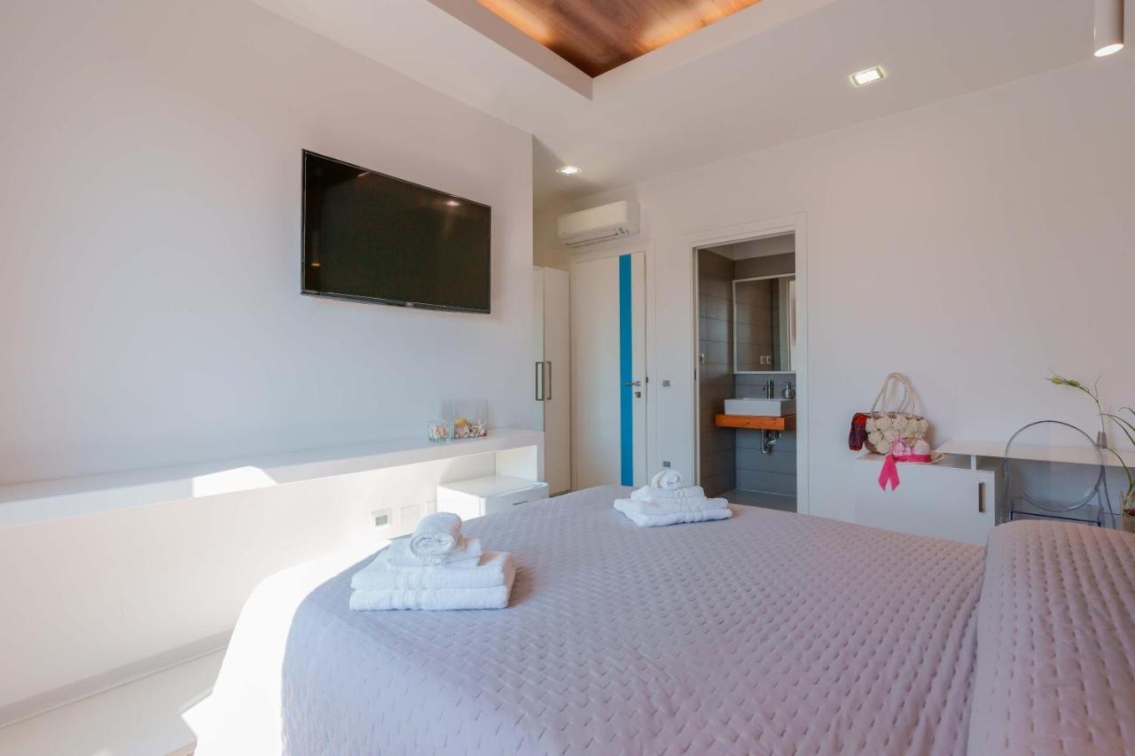 Petrarca Venti Rooms - Eja Sardinia Кальяри Экстерьер фото