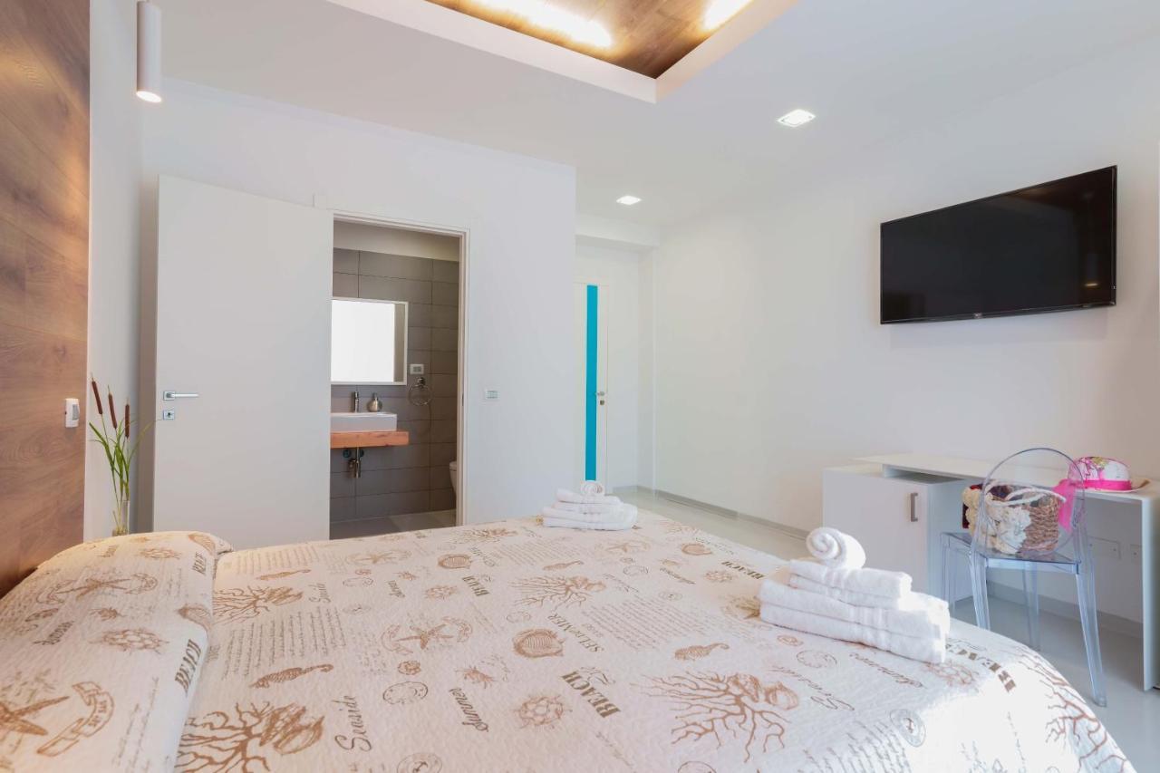 Petrarca Venti Rooms - Eja Sardinia Кальяри Экстерьер фото