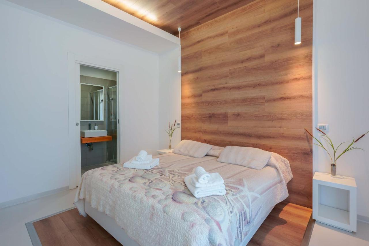 Petrarca Venti Rooms - Eja Sardinia Кальяри Экстерьер фото